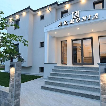 Vrasná Armonia Luxury Suites מראה חיצוני תמונה