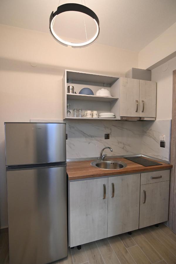 Vrasná Armonia Luxury Suites מראה חיצוני תמונה