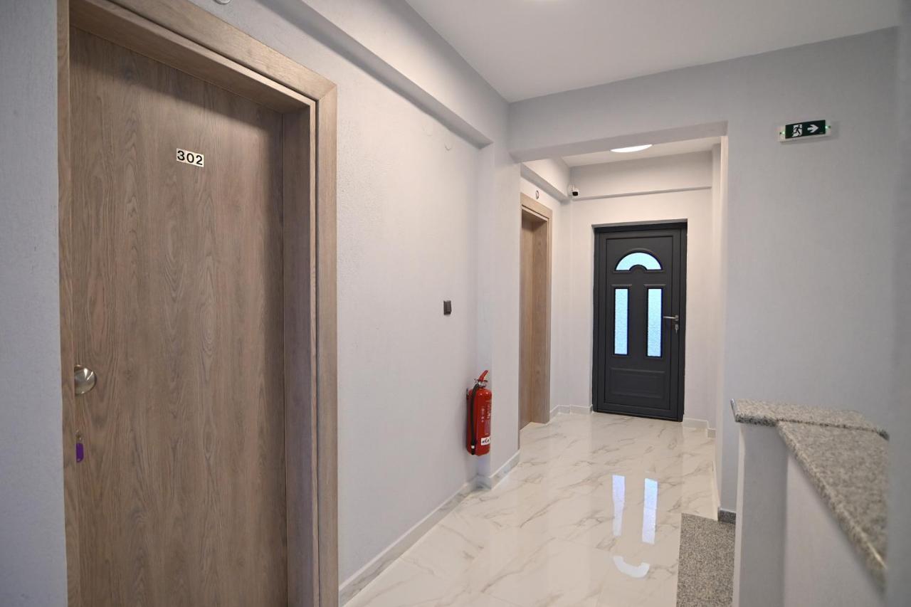 Vrasná Armonia Luxury Suites מראה חיצוני תמונה