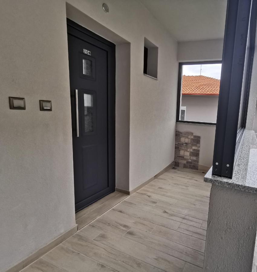 Vrasná Armonia Luxury Suites מראה חיצוני תמונה